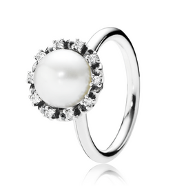 Серебряное кольцо с жемчугом и кристаллами Грациозность Pandora, Размер (мм): 17,2
