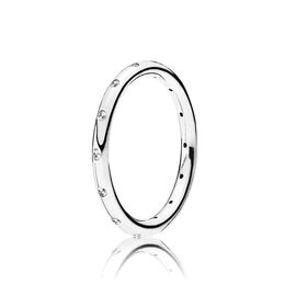 Серебряное кольцо женское с фианитами Pandora Moments, Размер (мм): 15,5