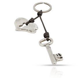 Брелок для ключей с серебром Две части целого UNOde50 Two peas in a pod