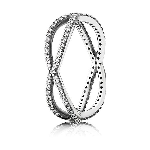 Серебряное кольцо женское с кристаллами Плетение Pandora