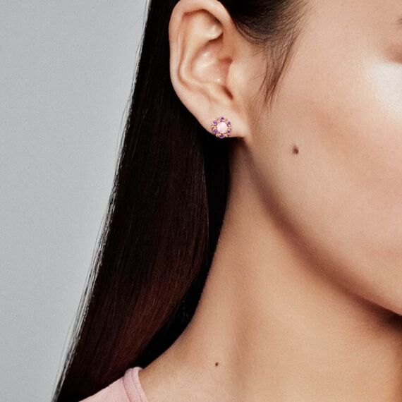 Женские серьги с золотом Геральдическое сияние Pandora Moments, изображение 2