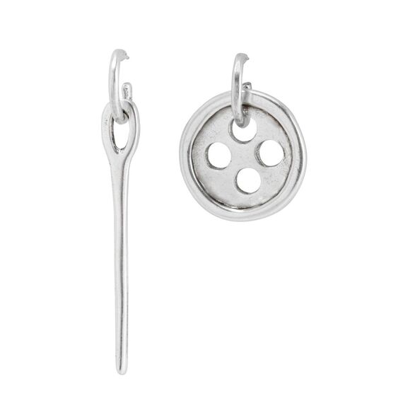 Серьги Needle and button (2002)