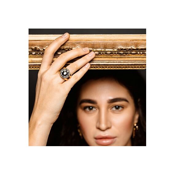 Золотое кольцо женское с кристаллом Сваровски UNOde50 On My Own, Размер (мм): 19,1-19,5, изображение 2 Золотое кольцо женское с кристаллом Сваровски UNOde50 On My Own, Размер (мм): 19,1-19,5, изображение 2