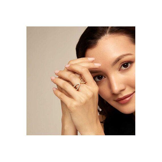 Золотое кольцо женское с топазами UNOde50 Stand out Topaz, Размер (мм): 19,1-19,5, изображение 4 Золотое кольцо женское с топазами UNOde50 Stand out Topaz, Размер (мм): 19,1-19,5, изображение 4