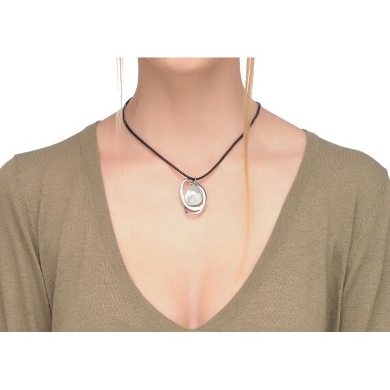 Серебряное колье с органическим жемчугом Majorica Embrace, изображение 3