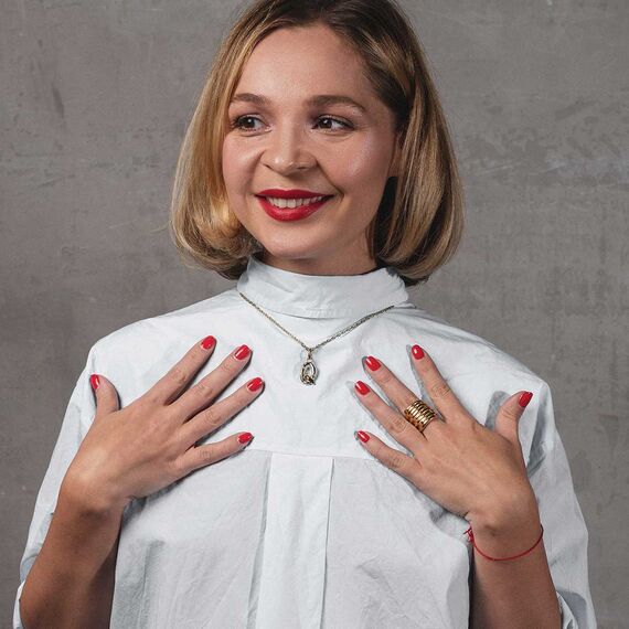 Золотая подвеска на цепочку Буква P малая UNOde50, изображение 5