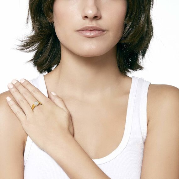 Золотое кольцо с органическим жемчугом Majorica Nuada, Размер (мм): 16,5, изображение 3