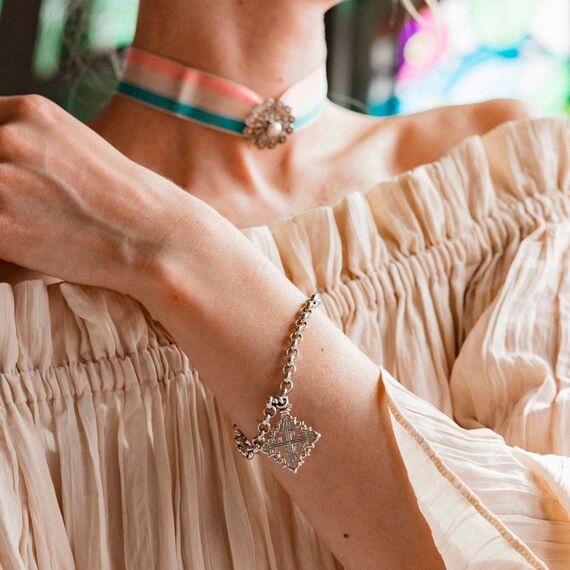 Серебряный браслет цепочка с жемчугом Majorica Calatrava, изображение 2