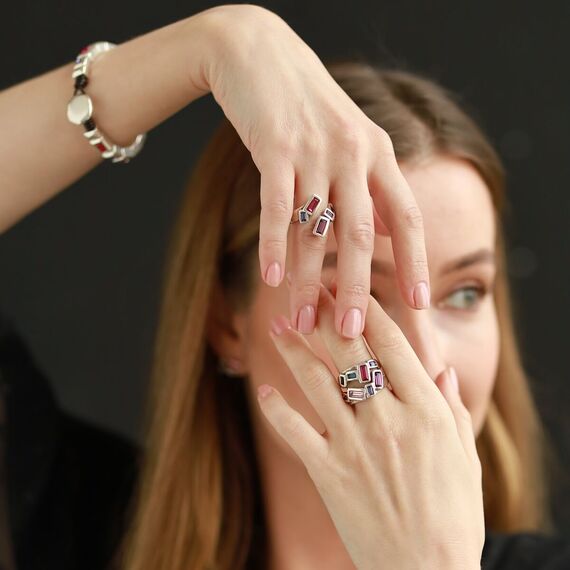 Серебряное кольцо женское с кристаллами Сваровски UNOde50 Glitter by Glitter, Размер (мм): 17,3-17,7, изображение 3