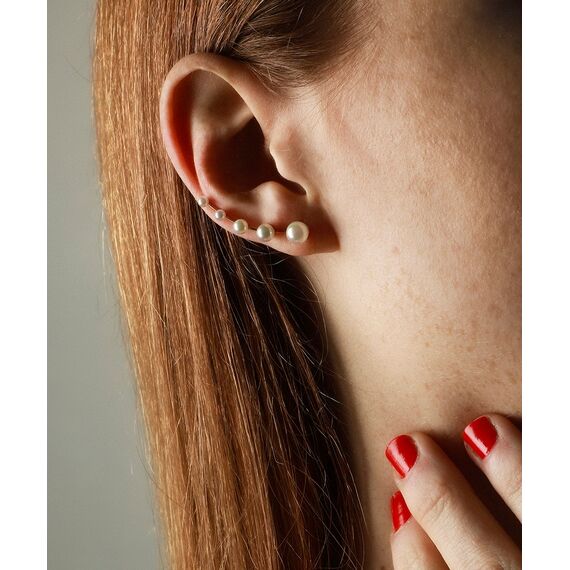 Золотые серьги каффы с органическим жемчугом Majorica Kea, изображение 2