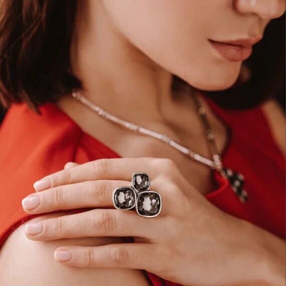 Серебряное кольцо с кристаллами Сваровски UNOde50 Ladies, Размер (мм): 18,3-18,7, изображение 3